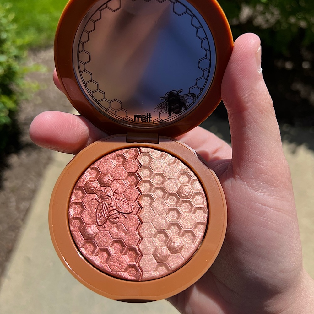 Melt Cosmetics Royal Blush Duo in Raw Honey